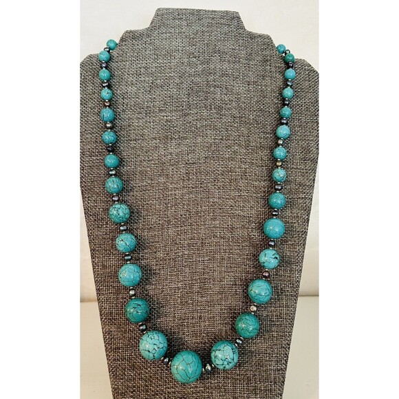 Park Lane Vintage Faux Turquoise Graduated Bead Necklace 24-27.5 Inches - Picture 1 of 3
